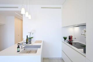 Serenity Lakefront 2 Bedrooms Retreat in Lugano - 3