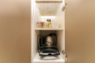 i073A- Charmosinho curitibano, em condomínio Clube - 2