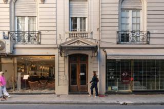 LDV Aparts 3A by MOT Rentals - 1