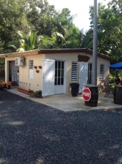 Cozy 2BR Cabin with Pool in Cabo Rojo - 6