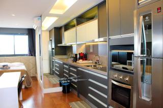 i154A- Charme Curitibano - Ar Condicionado e Garagem - 1