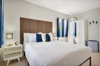 1B1B Resort Condo 2 Blocks to Clearwater Beach - Clearwater Beach - 0