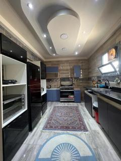 3 bedroom for rent el mohandseen - 3