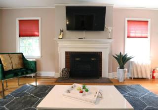 Lofty Elegant Home • Downtown Princeton • 3BR - 9
