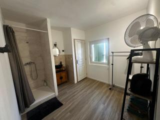 Loft chaleureux et confortable style Industriel - 7