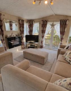 280 Caldey View, Lydstep Beach, Tenby - 2