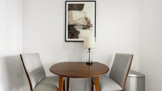 Landing Chic 1BD Pool Game Room - 4