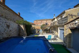 Maison Pouzilhac, 9 people, swimming pool, air conditioning - 9