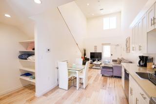 Stylish 1 Bedroom Loft in Hollywood Near Downtown LA - 6