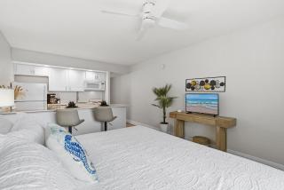 Ocean Breeze Resort 106 - 3