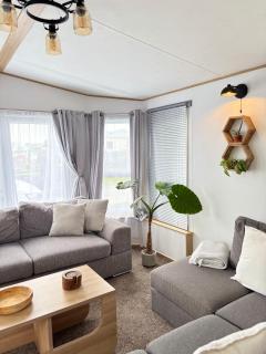 Seven Bays Hideaway - 7