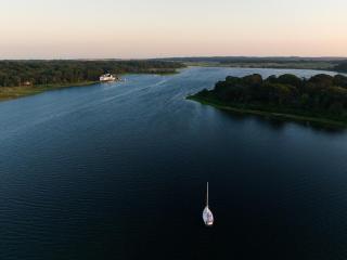 1898 Renovated Cottage, Bay Beach, and sunsets - 8