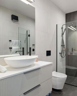 Haven on the Lake Front - 2