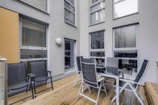 5 Mins Walk to Moorgate, Tranquil City Retreat - 6