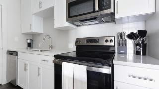Landing Chic 1BD Gym - 6