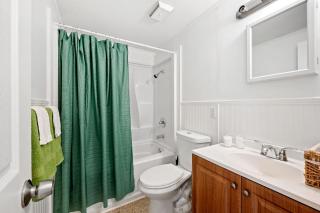 cozy three bedroom home in orange park - 3