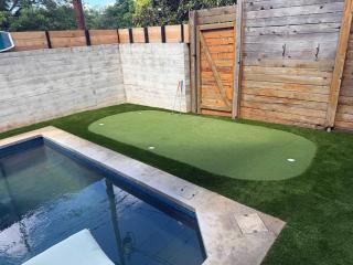Stunning Modern Home w Pool and Hot Tub in DT - 9