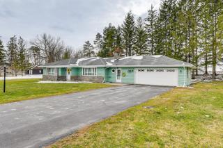 Rural Byron Retreat with Scenic Surroundings and Yard! - 6