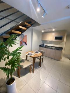 Penthouse Bi-Level interior design unit 3424 - 0