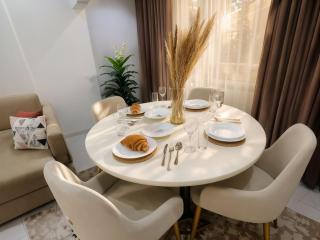 Modern Cozy Apartment Prime Location - 9