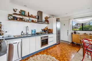 Lady Aurora - Dover - 8