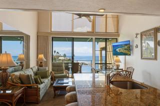 Oceanfront 2BR Loft with Sunset Views - Unit C23 condo - 4