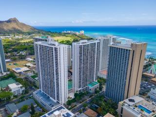 30FL Partial Ocean View with Lanai, Wi-Fi, & Parking - 2