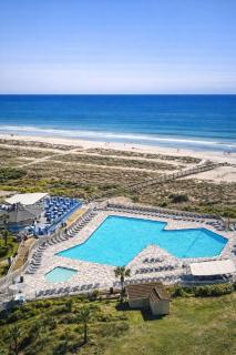 Top Floor Oceanview Luxury KING Villa - Balcony & Steps to Beach - 4