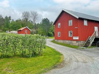5 person holiday home in VAREKIL - 6