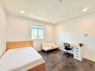 50One Double Beds Homestay - 3