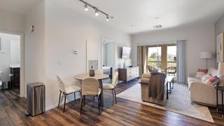 Landing Stylish 1BD Gym - 6
