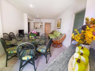 Condominios Torre Continental Ixtapa - 9