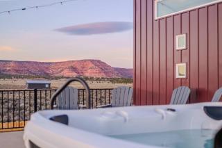 Kanab Desert Escape Hot Tub Stargazing Views - 5