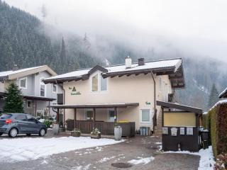 Family Apartment near Wildkogel Ski-lift - 0