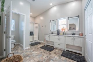 Family Vacation home with hot tub near hiking & ATV trails - Kanab - 4