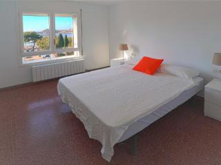 Amplio apartamento de 4 habitaciones en primera línea para 6 personas en Sant Feliu de Guíxols, con Wi-Fi - ES-298-50 - 6