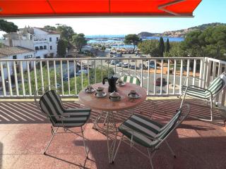 Amplio apartamento de 4 habitaciones en primera línea para 6 personas en Sant Feliu de Guíxols, con Wi-Fi - ES-298-50 - 2