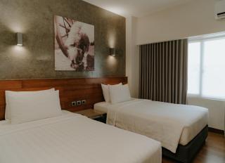 Double M Hotel - 8