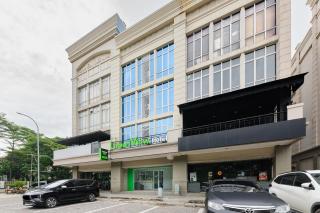 Urbanview Green Lake Sunter Residence - 8