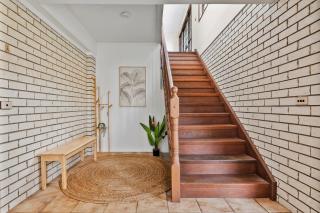 Beachfront - Opposite Boat Ramp - 1