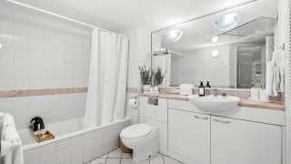Executive Cairns CBD Stay - 2