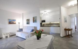 Beautiful Apartment In San Lorenzo Al Mare - 5