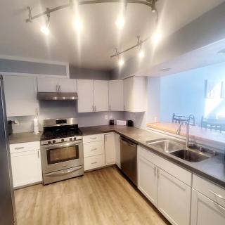 Spaciously sweet 2 bedroom - 3