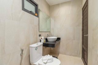 V281 Spacious 3BR Pool with Nice Patio & BBQ - 3