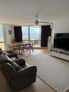 Sea Breeze Apartment Surfers Paradise - 2