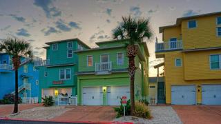 Beachview 54 Apartment by AvantStay - 3