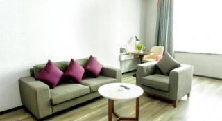 Borrman Hotel Yunfu Xinxing County Bus Station - 1