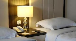 Bella Hotel Surabaya - 3