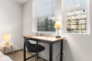 CozySuites PHX RORO Gym Pool Pets Parking #2 - 3