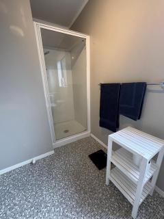 Coastal Escape in Raumati South - 5